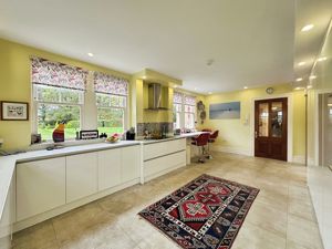 Photo 26- click for photo gallery